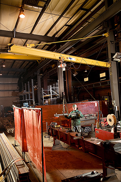 wall mounted tie rod jib crane used in material handling